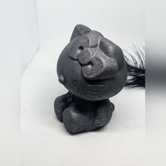 Large Shungite Hello Kitty Crystal Carving. Sanrio. - Picture 2 of 7